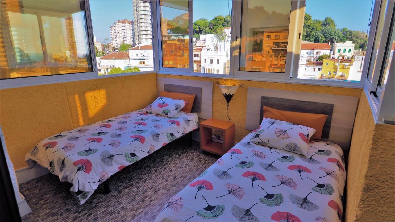 Claire Seaview & Beach-Apartment Montgat Exterior photo